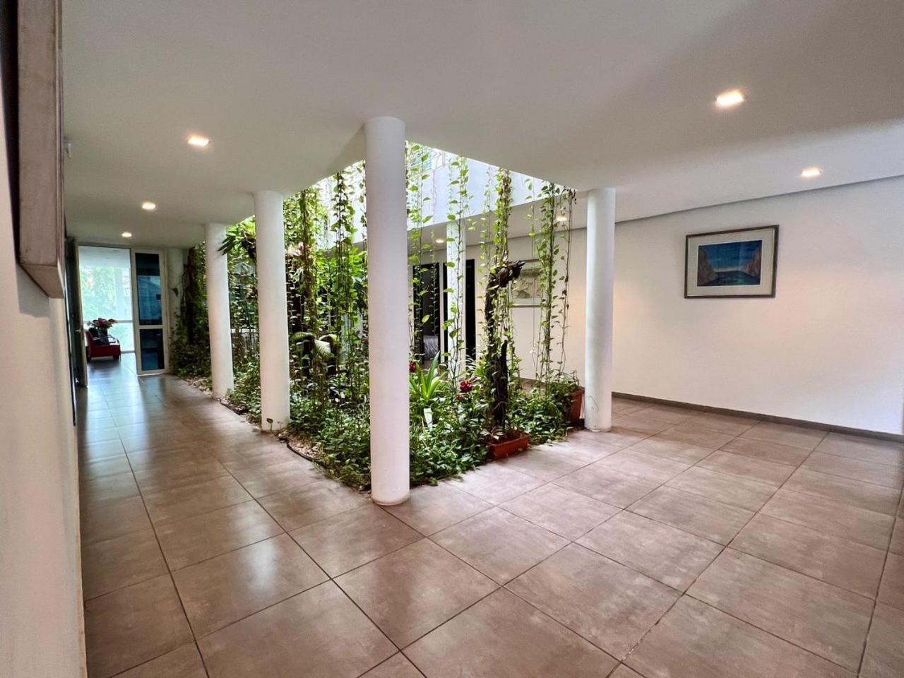 Residence Achenbach Abidjan Exterior photo