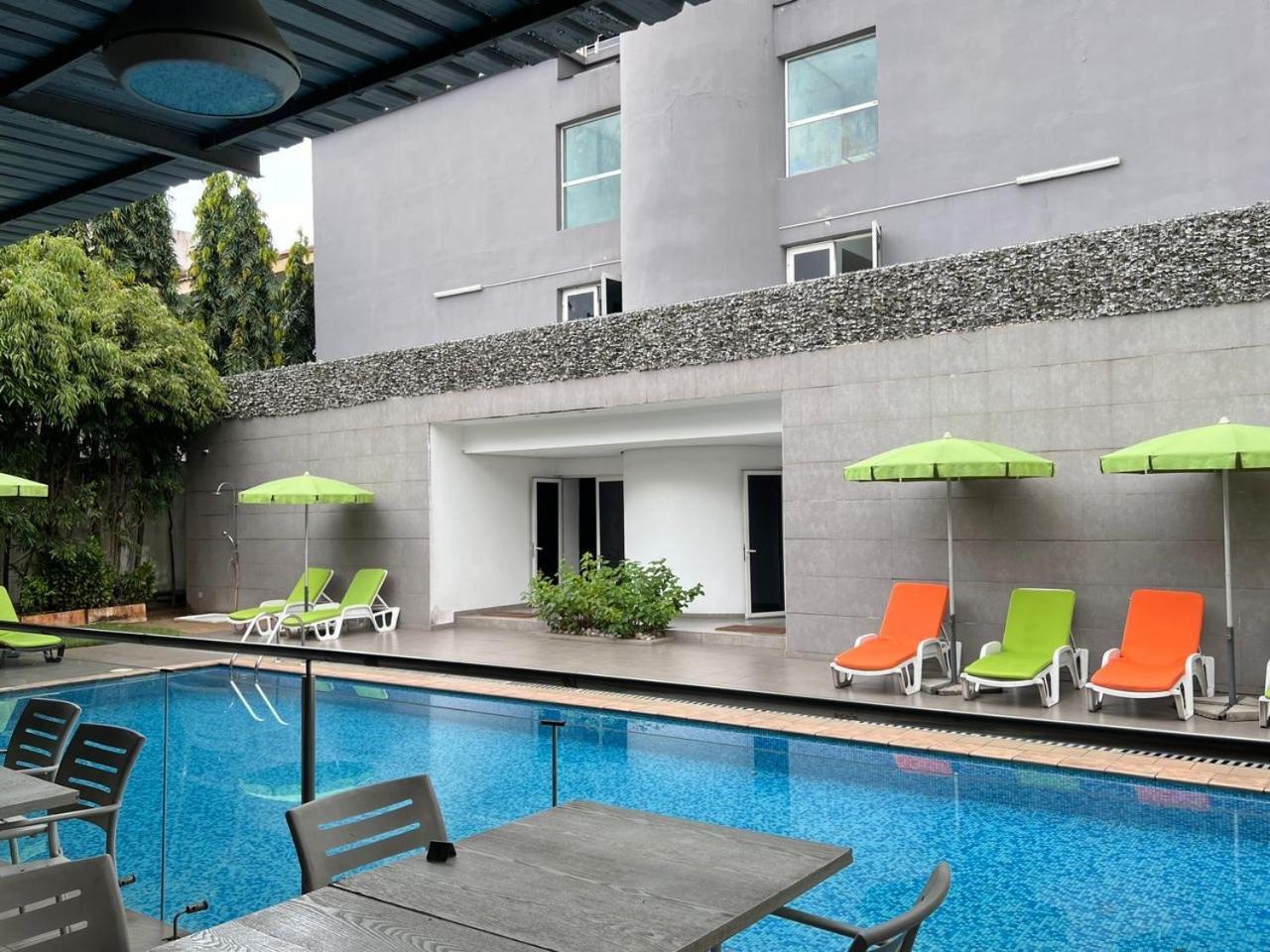 Residence Achenbach Abidjan Exterior photo